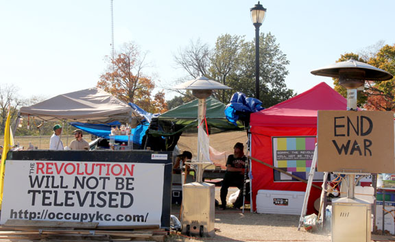 Occupy movements continue in Kansas City as protesters camp out by Liberty Memorial