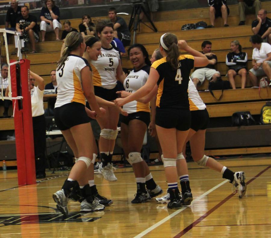 Gallery: Volleyball vs. Lees Summit West