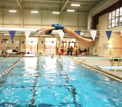 Gallery: Swim team splashes into action
