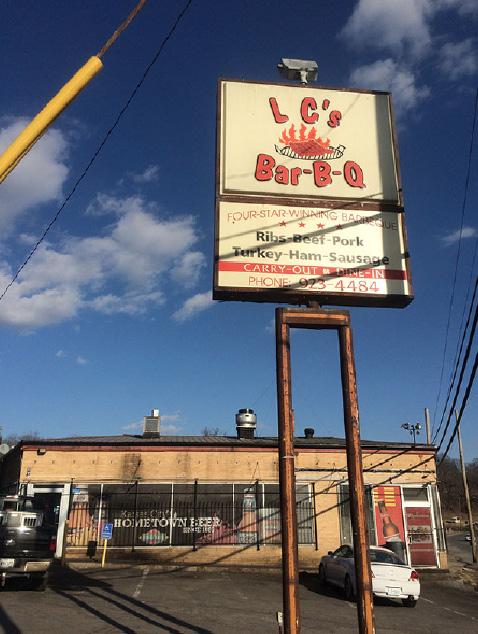 LCs+Barbecue+is+located+just+four+miles+east+of+the+Plaza+on+Blue+Parkway.+photo+by+Katie+Donnellan