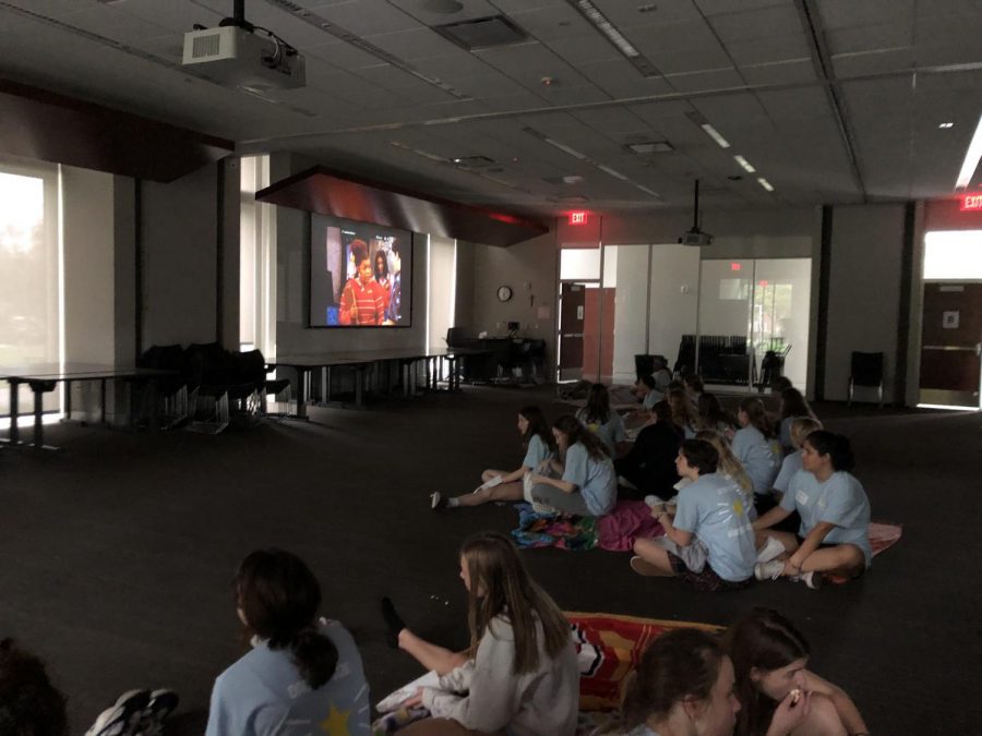 Freshmen watch shows from Disney Channel and Nickelodeon during the freshman retreat Oct. 4. 