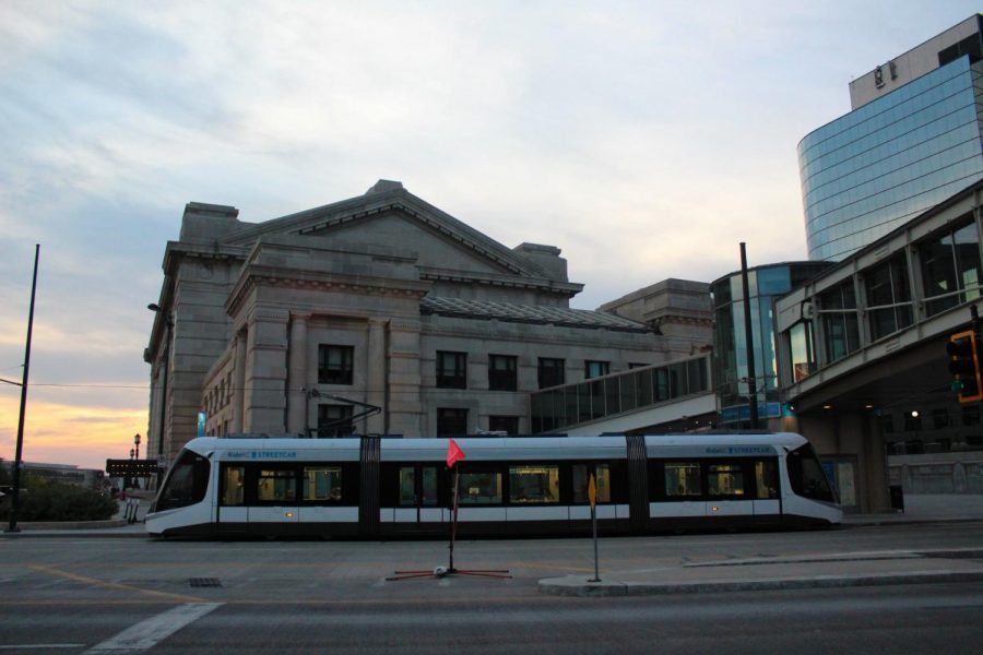 A streetcar stopped at Union station at sunset Sept 26. The highest percentage of passengers that board the streetcar is from the Union Station stop. photo by Caroline Hinkebein