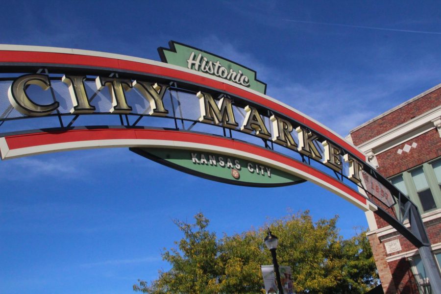  An archway marks the entrance to City Market, also known as the River Market Oct. 1. The market is home to a variety of shops, and hosts an annual weekend farmers market. photo by Sophia Rall
