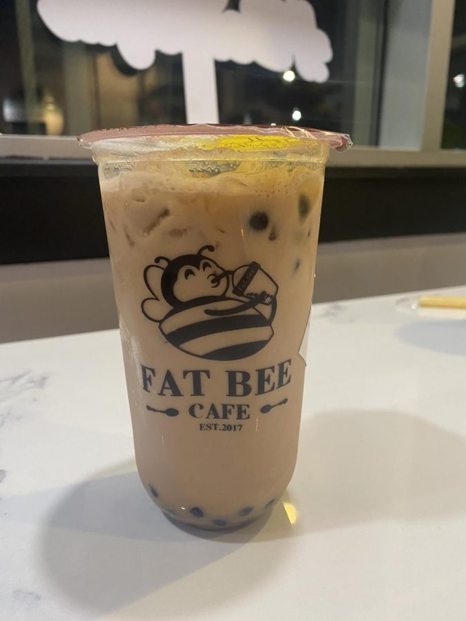 Fat Bee Drinks offers a variety of milk teas, fruit teas, coffees and smoothies Feb 18. The most popular menu item is the Fatbee Milk Tea with honey boba. photo by Sophia Rall